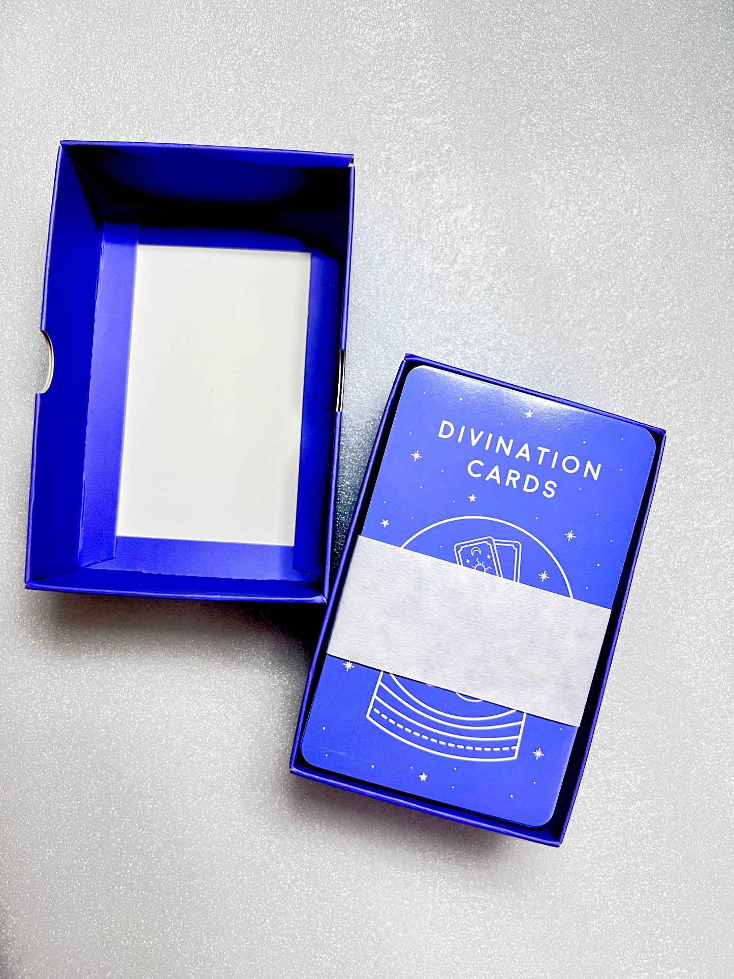 Learn the different typs of divination for spiritual practices