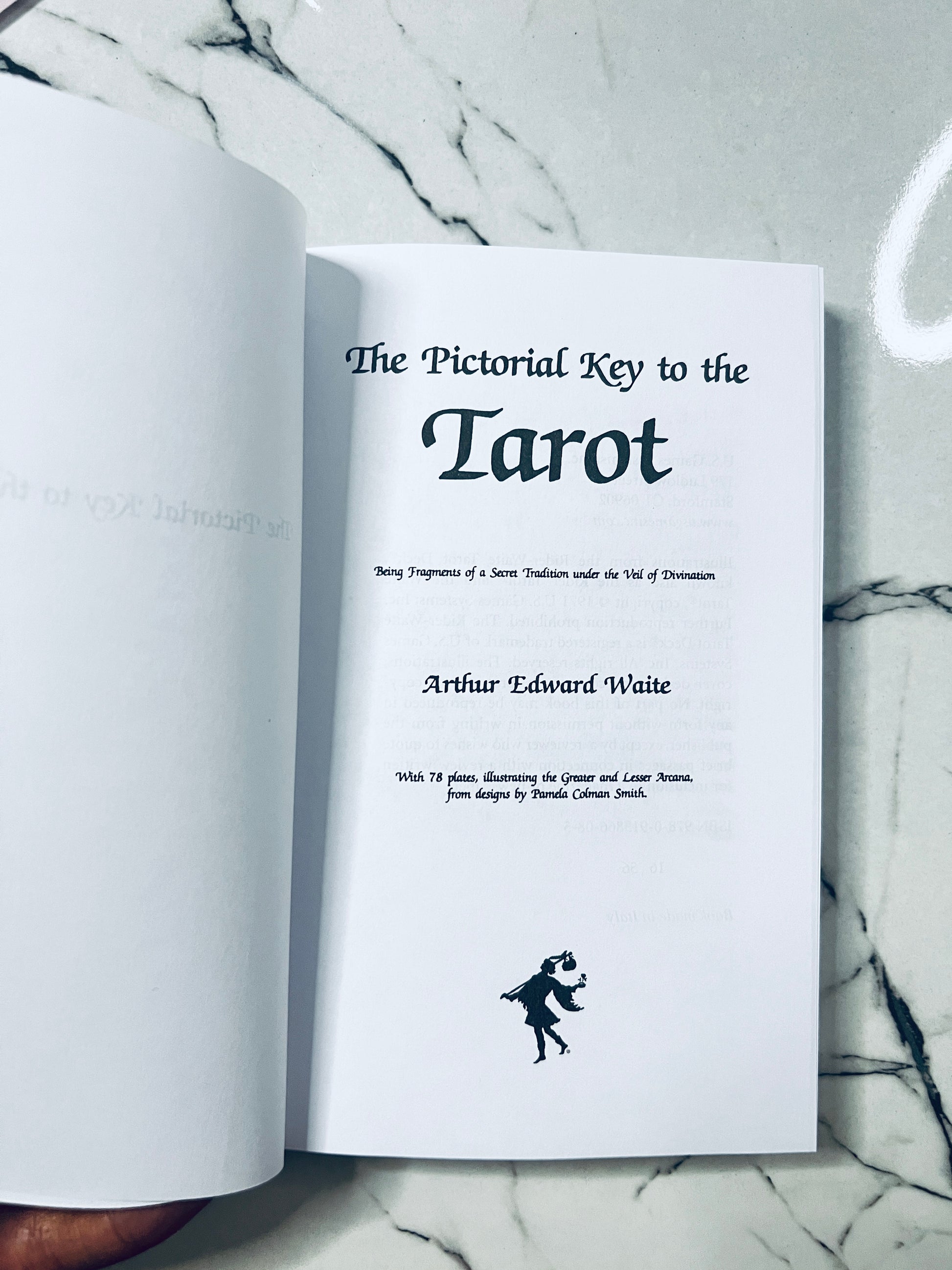 First page of the Pictorial Key to the Tarot Book to learn how to read tarot easy for beginners