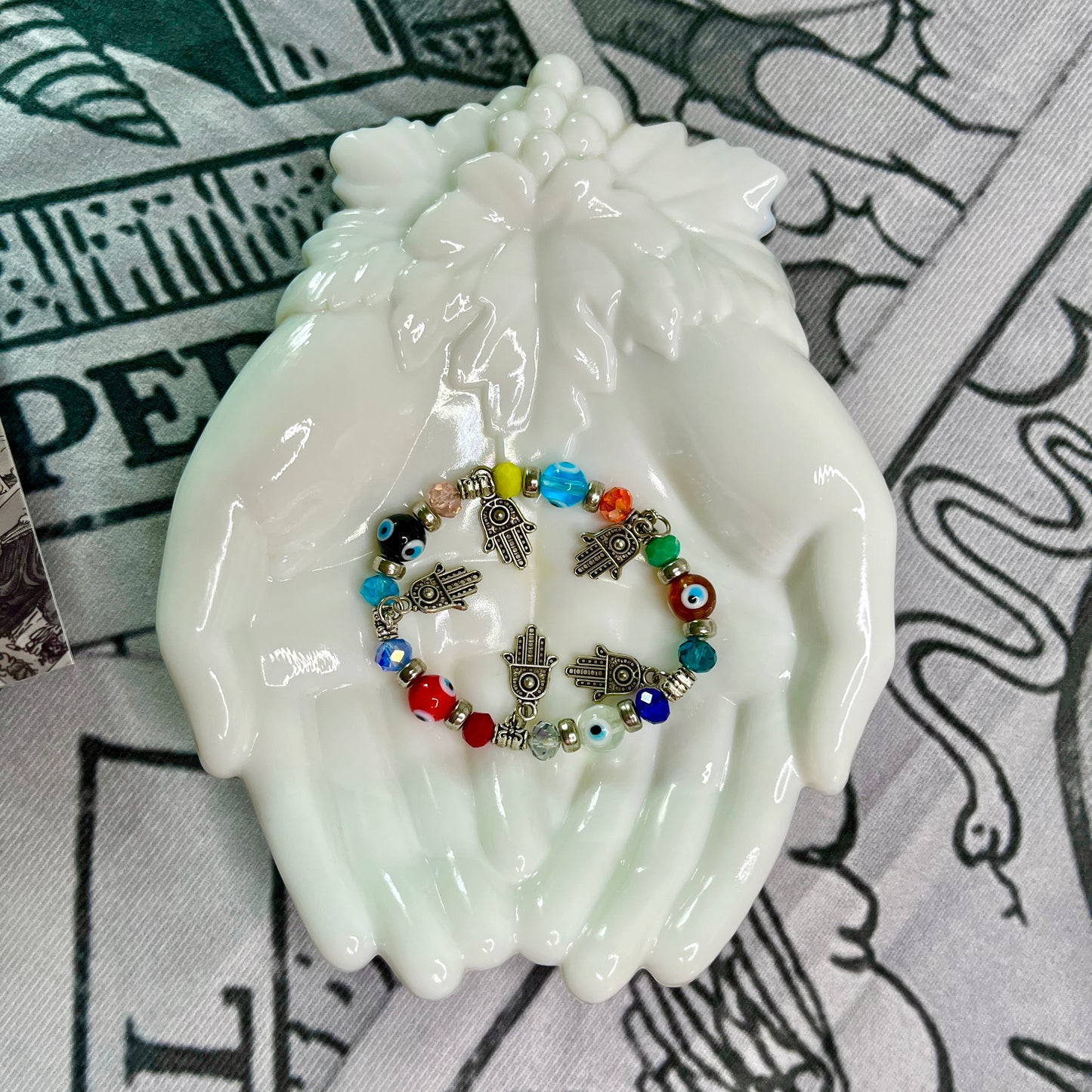 Colorido mal de ojo mano de Hamsa