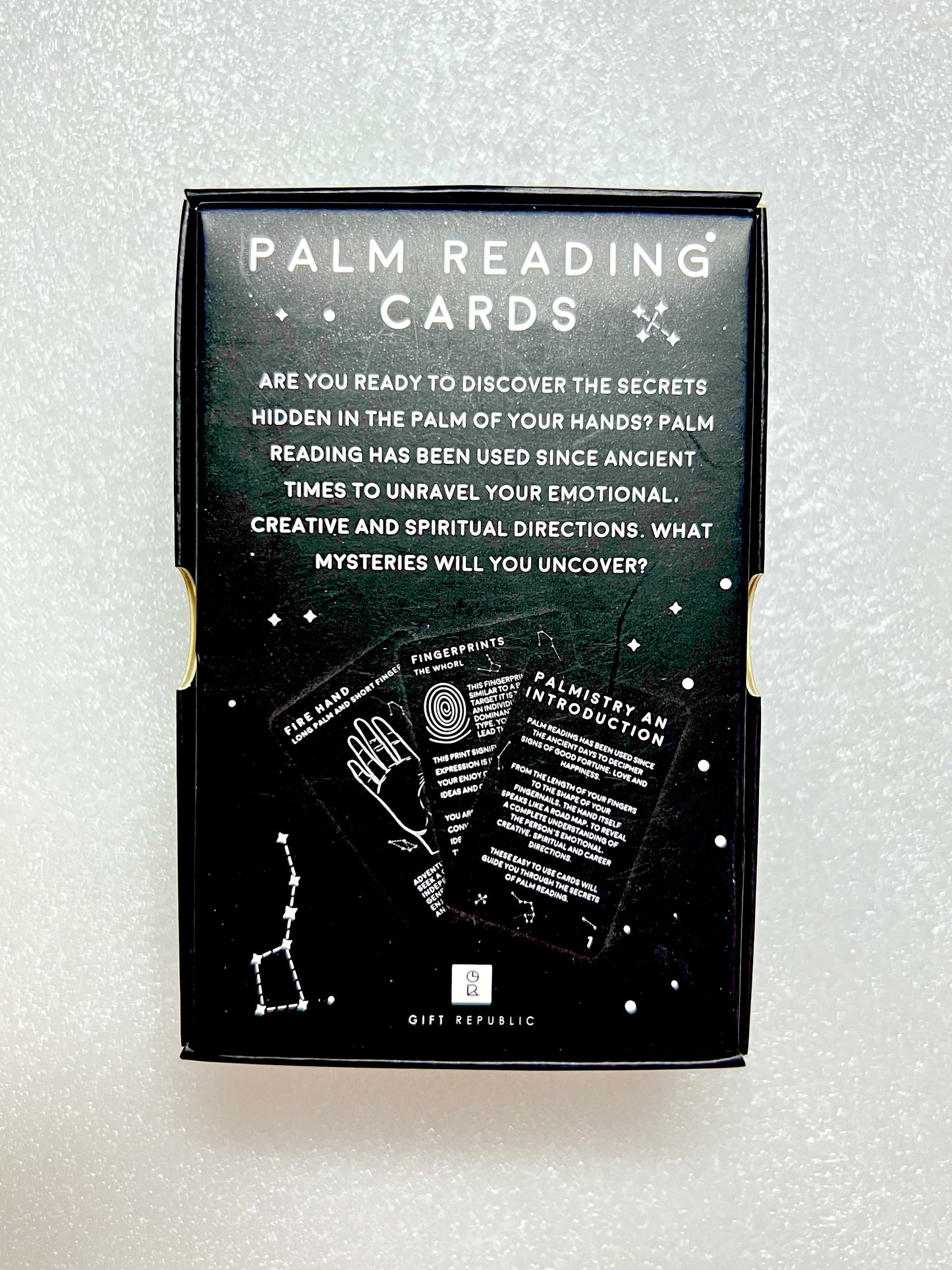 Discover your future in the palm of your hands with these palm readings teaching cards perfect for beginners and learning