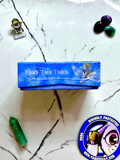 Lisa Hunt Fairy Tale Tarot review, 78 card fairy tale tarot deck with guidebook
