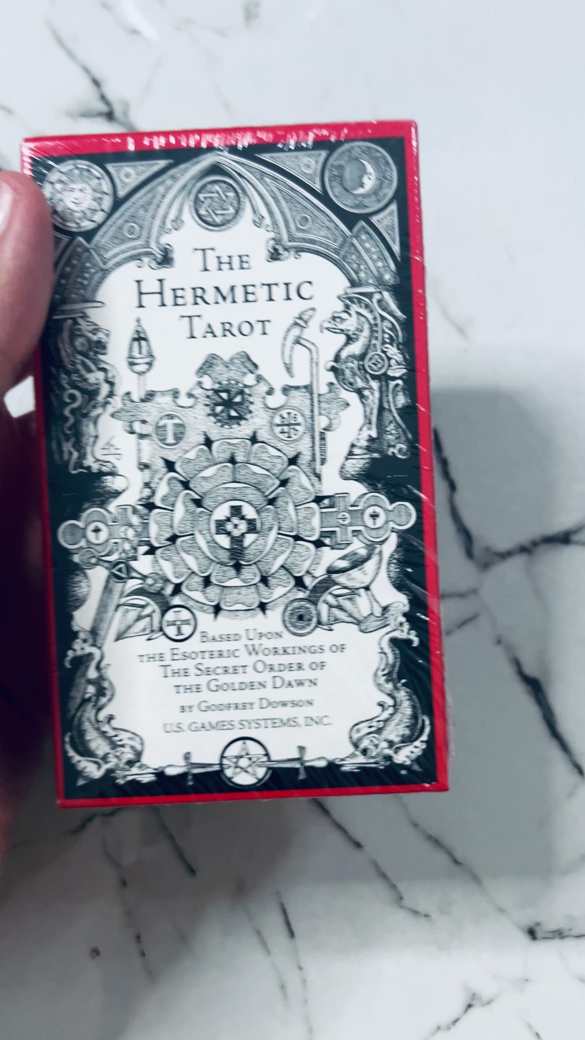 The Hermetic Tarot Based upon the esoteric workings of the Secret otder of the Golden Dawn by Godfrey Dowson Free Shipping New 