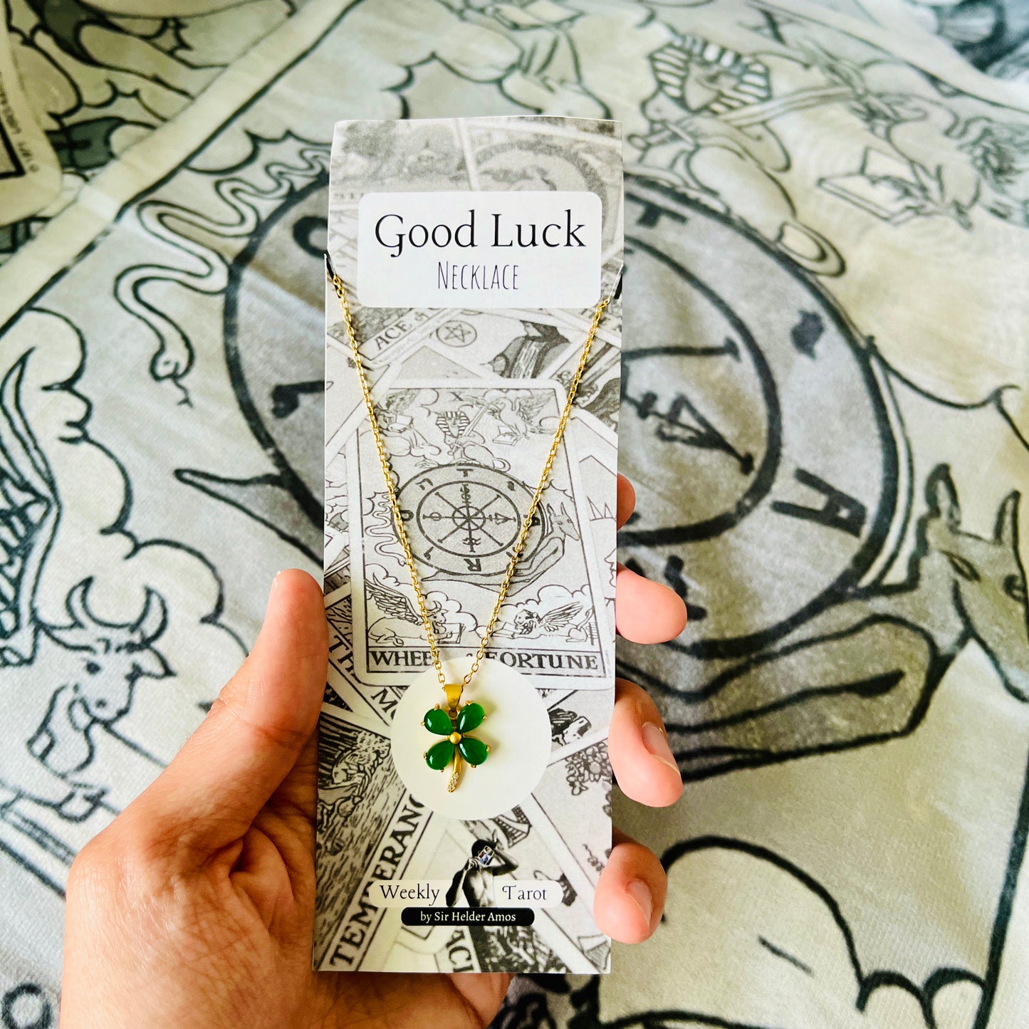 Good Luck Four Leaf Clover Crystal Charm Pendant + Necklace Fashion Jewelry