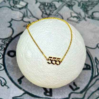 555 Pulsera con número de ángel